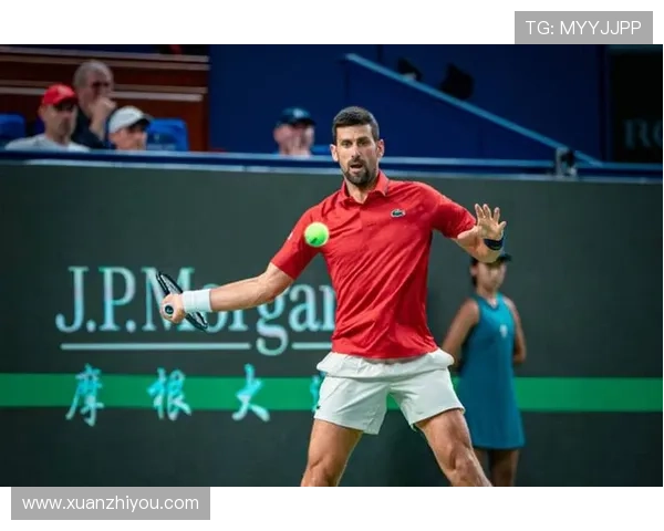 德约科维奇再创辉煌连续夺冠引发网坛新一轮传奇热潮 德约科维奇再创辉煌连续夺冠引发网坛新一轮传奇热潮