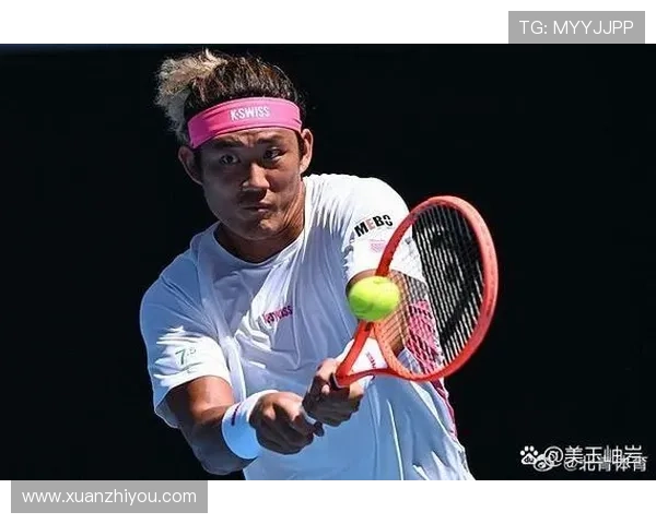 网球赛季高潮来临 世界顶尖选手争夺年终总决赛冠军荣誉