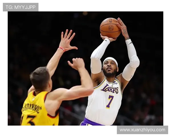 詹姆斯与安东尼合作再现巅峰默契 湖人复苏之路是否已打开新篇章